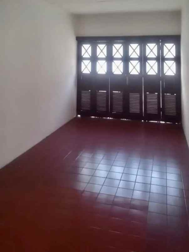 disewakan rumah bintaro sektor 3