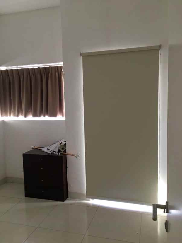 disewakan rumah cluster cassia jgc jakarta