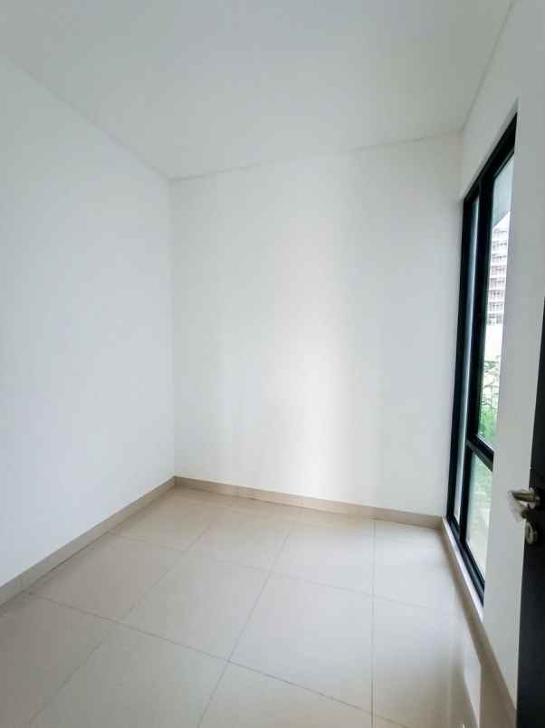 disewakan rumah cluster mahakam jgc