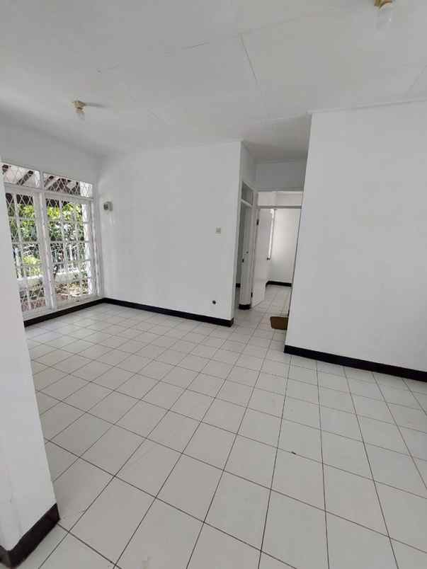disewakan rumah ice skating