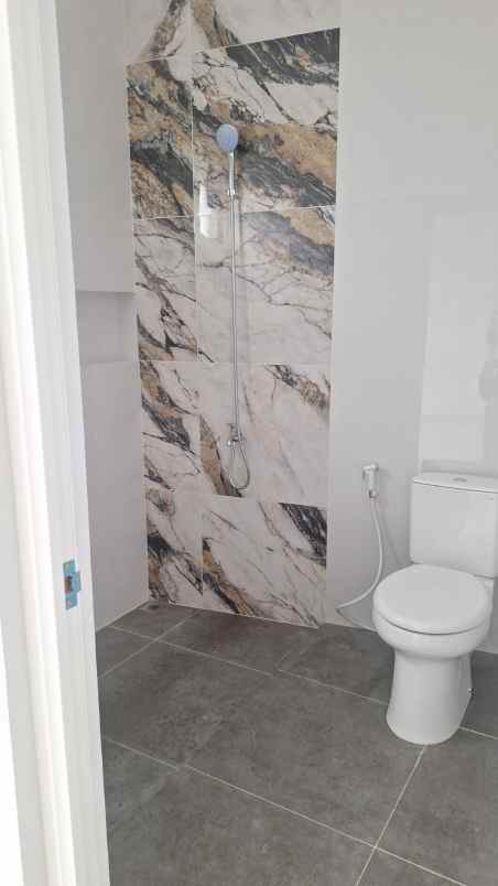 disewakan rumah jati padang jakarta selatan