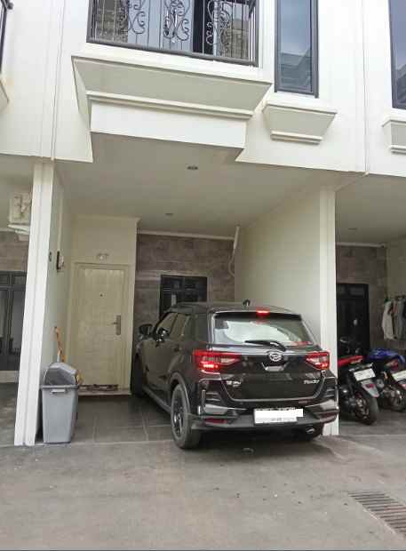 disewakan rumah jl cipinang muara kec