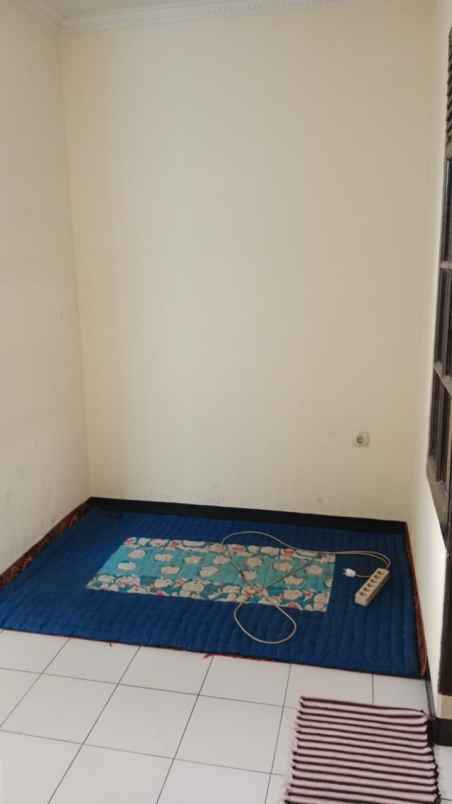 disewakan rumah jl mutumanikam bkr