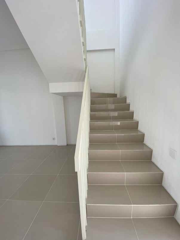 disewakan rumah ruko citraland city kedamean