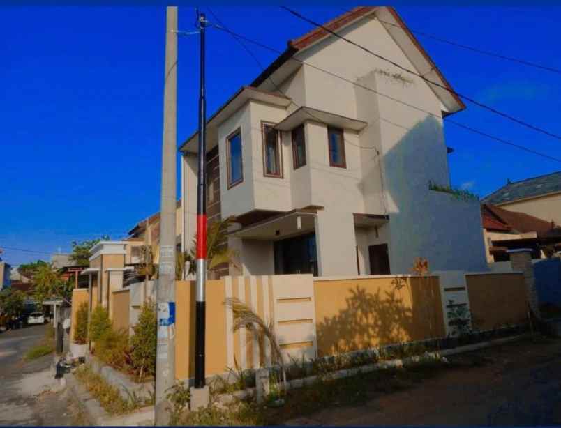 disewakan rumah taman giri jimbaran badung