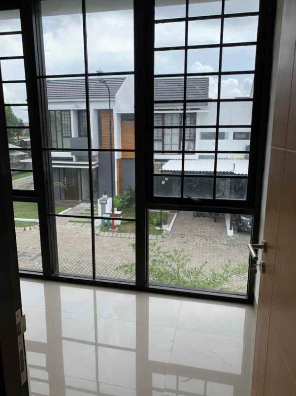 disewakan siap huni rumah shoji land