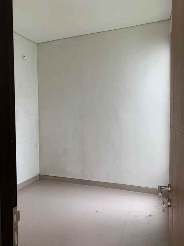 disewakan siap huni rumah shoji land