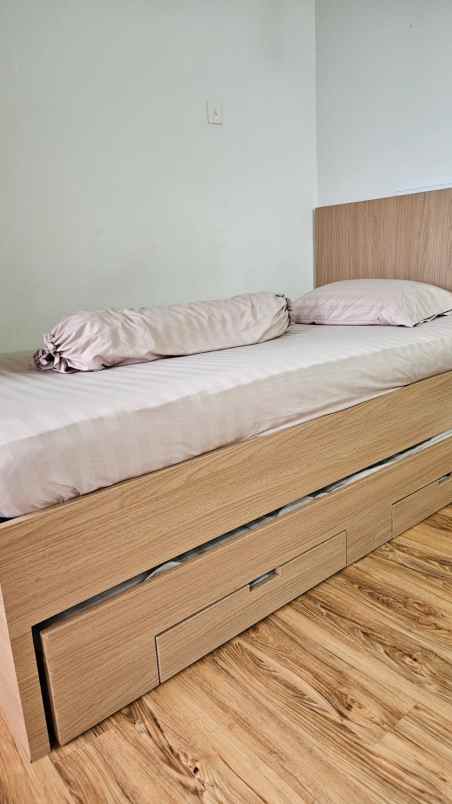disewakan studio emerald bintaro