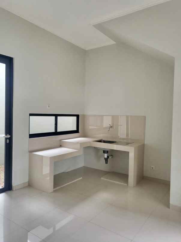 jual cepat rumah fedora park suvarna sutera tangerang