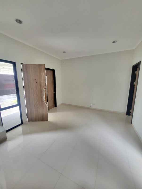 jual cepat rumah fedora park suvarna sutera tangerang