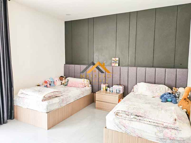 jual cepat rumah komplek givency one type channel