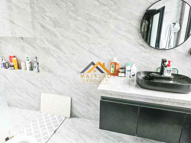 jual cepat rumah komplek givency one type channel