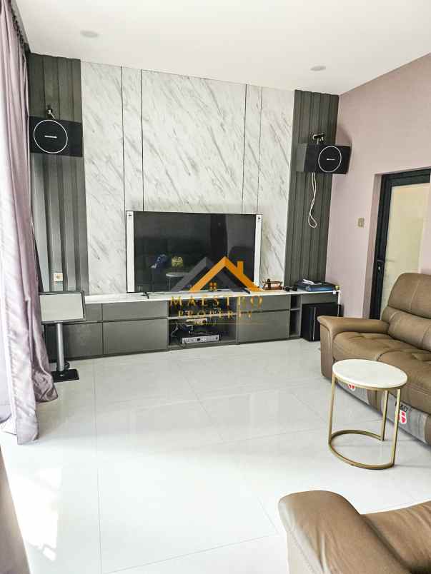 jual cepat rumah komplek givency one type channel