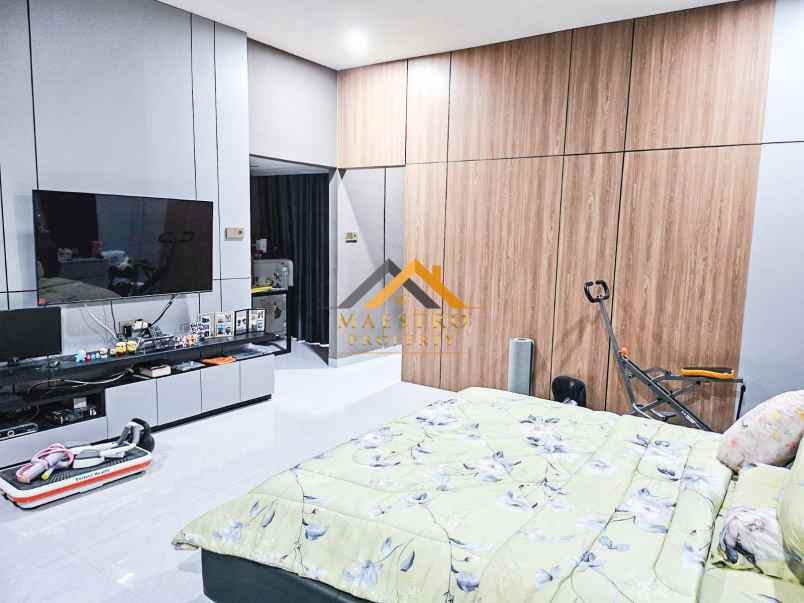 jual cepat rumah komplek givency one type channel
