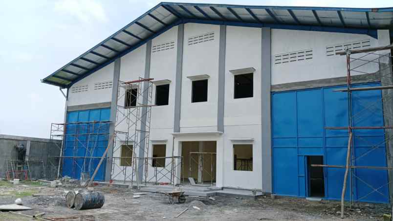 jual gudang baru gress shm di area wringin anom gresik