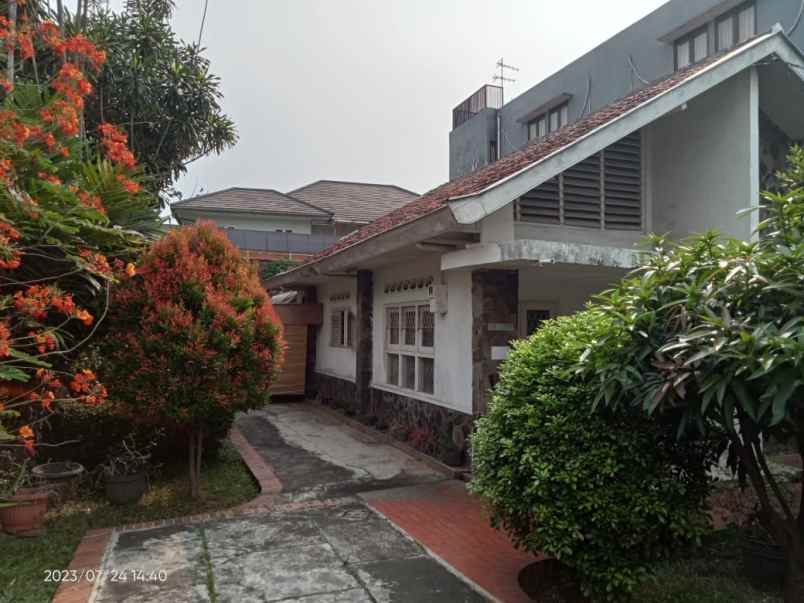 jual rumah di cilandak jakarta siap huni c0404