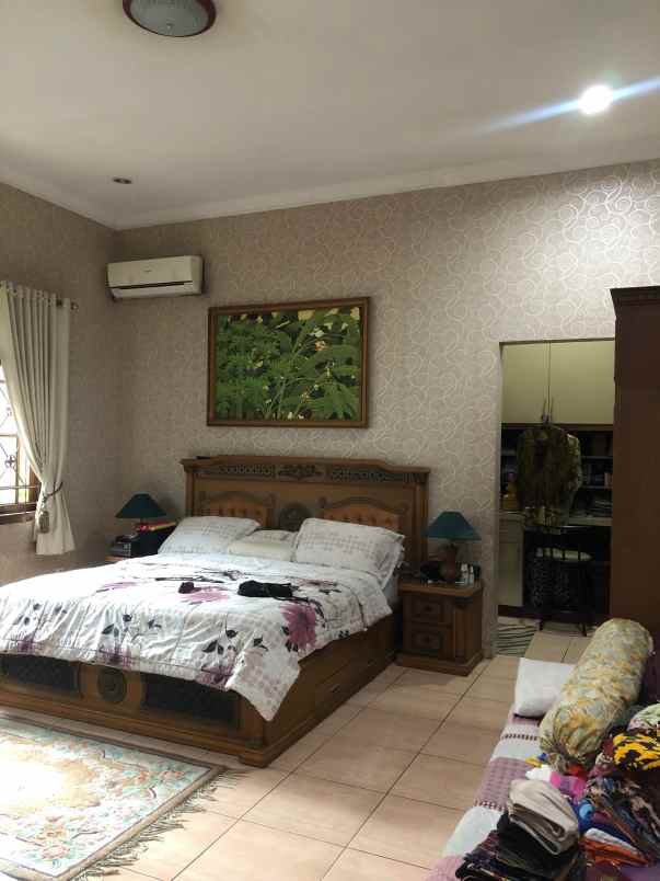 jual rumah hook di ceger cipayung jakarta timur