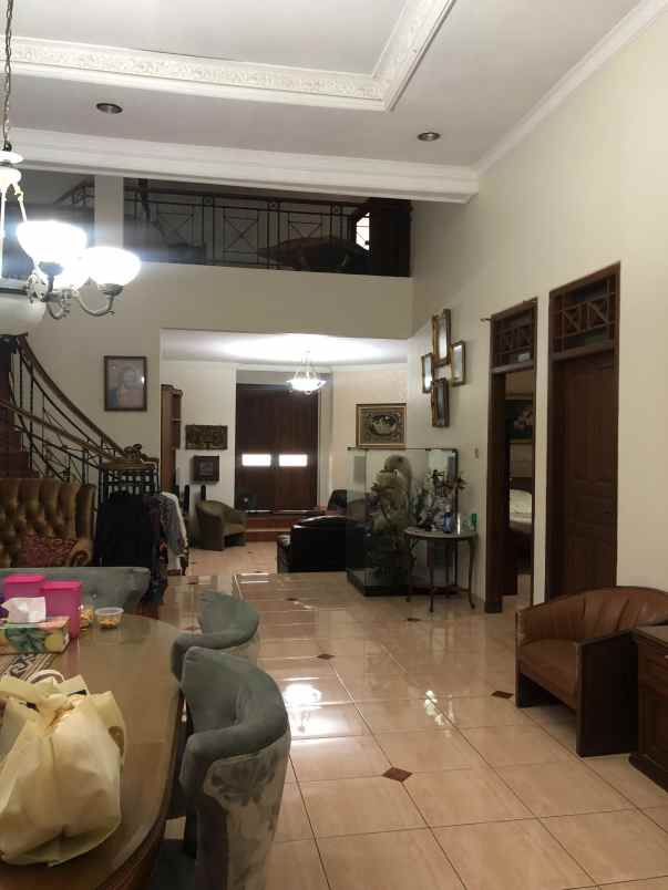 jual rumah hook di ceger cipayung jakarta timur