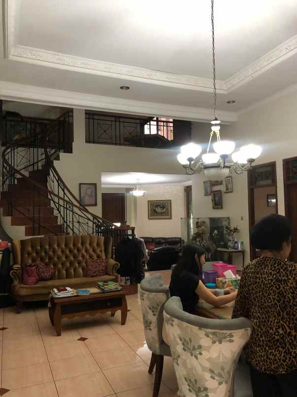 jual rumah hook di ceger cipayung jakarta timur