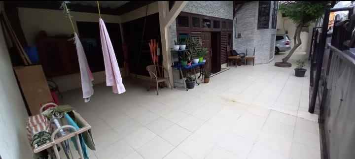 jual rumah komplek luas siap huni