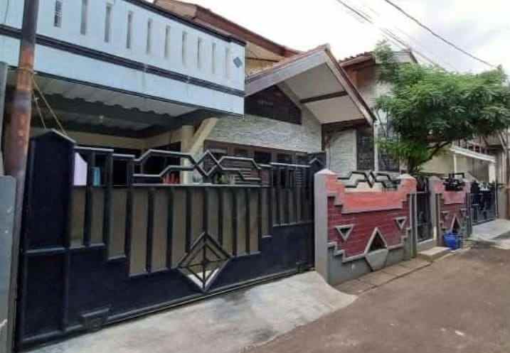 jual rumah komplek luas siap huni