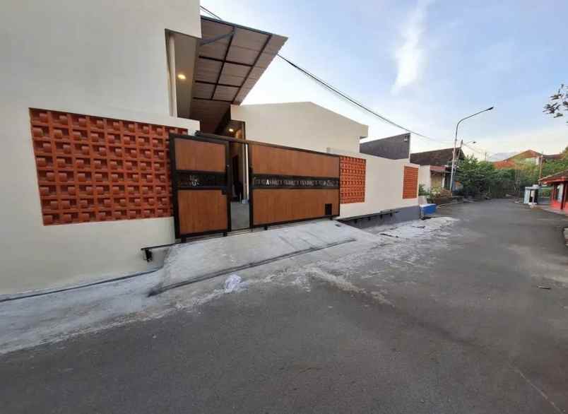 jual rumah kos kosan baru di wonolopo kota semarang