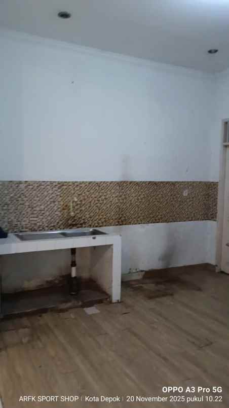 jual rumah mewah dengan kolam renang di cibubur