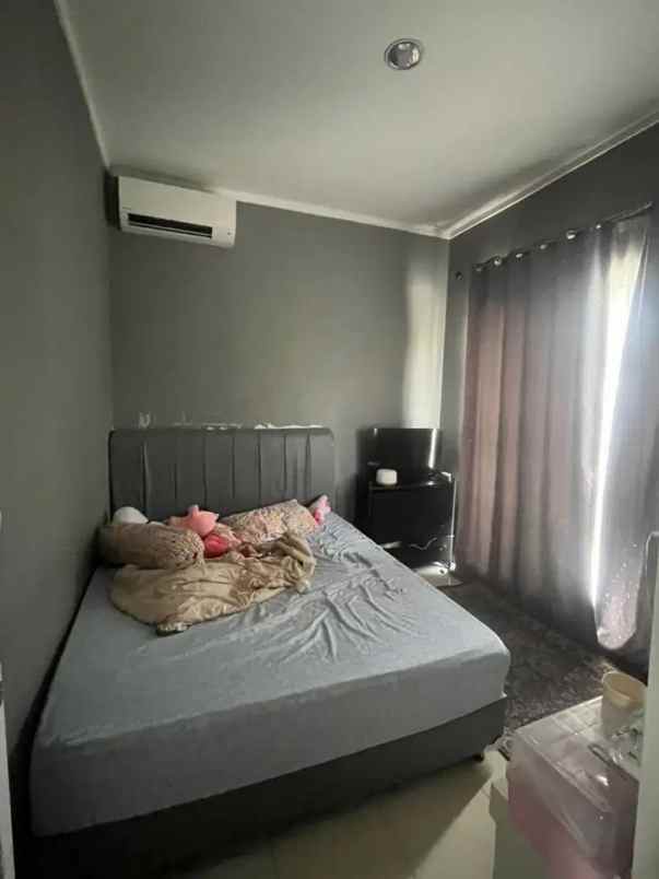 jual rumah mewah serpong lagoon