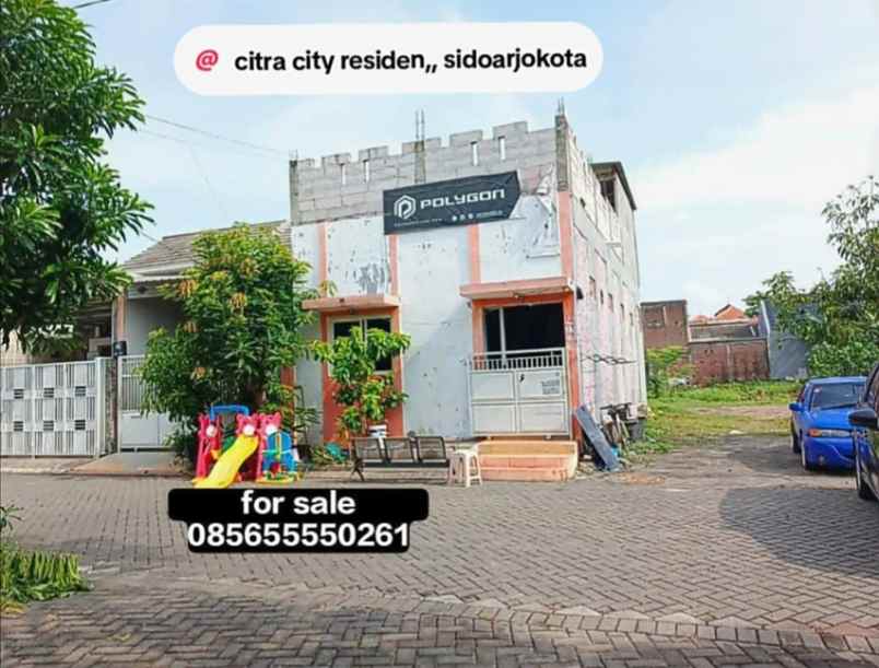 jual rumah pojok kelebihan tanah