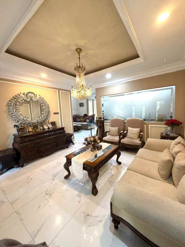 jual rumah semi furnished puri sriwedari cibubur