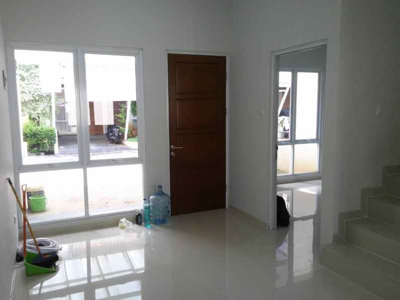 jual rumah siap huni pratama regency cibubur