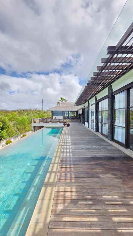 jual villa pinggir tebing pantai pandawa jimbaran