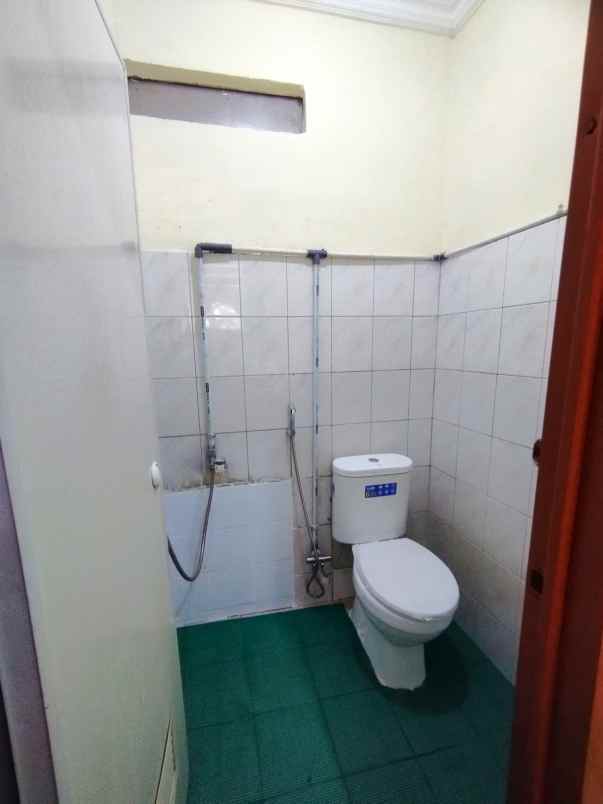 komplek bermis gading 2 lt uf gunawan