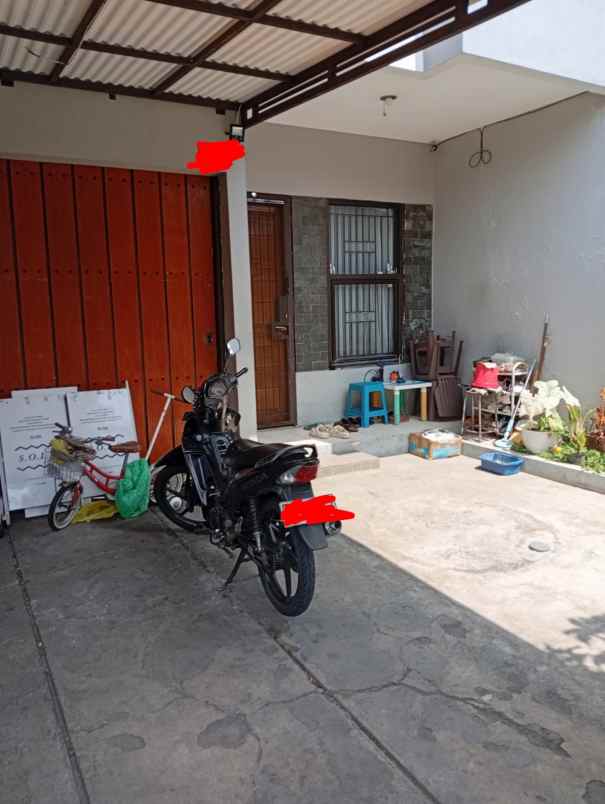 komplek cijawura girang dekat hotel ghotic