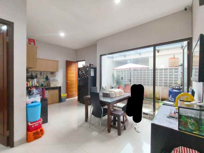 komplek cijawura girang dekat hotel ghotic