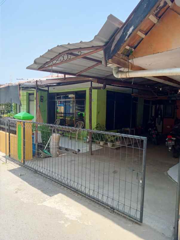 kost d jual tengah kota