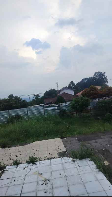 lahan tanah kosong di area villa edelwis