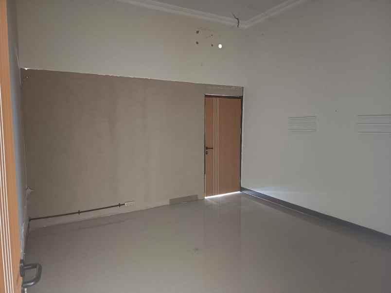 manyar tirtoyoso rumah 1 lantai min sewa 1th
