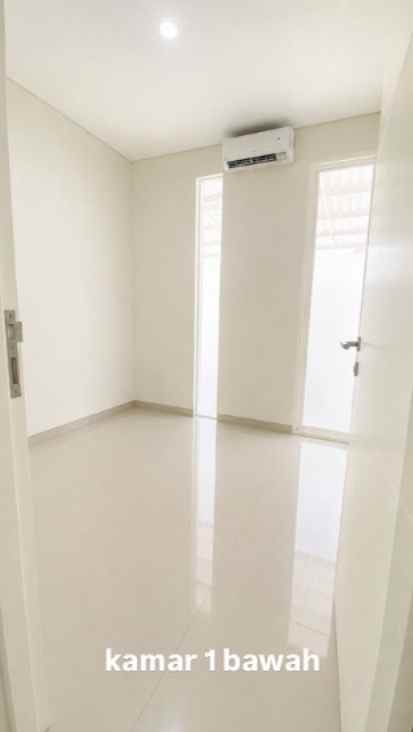 minimalis siap huni pusat kota sidoarjo amartha safira