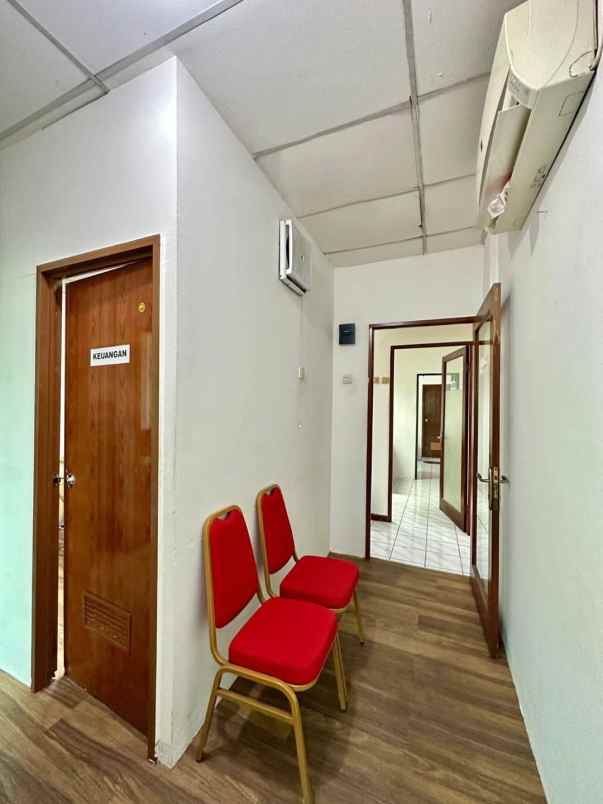 ruko 5 lantai gandeng 2 di jkt selatan