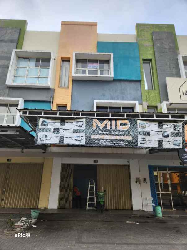 ruko bagus disewakan di arana harapan indah bekasi