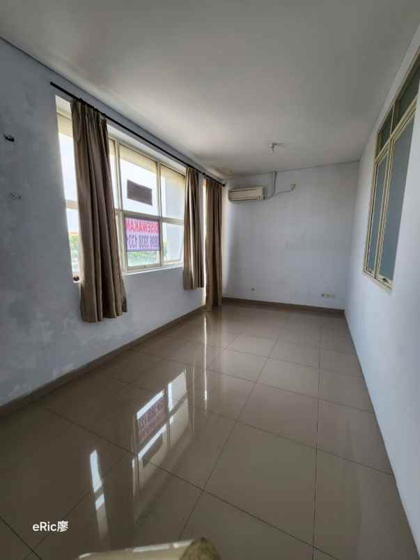 ruko bagus disewakan di arana harapan indah bekasi