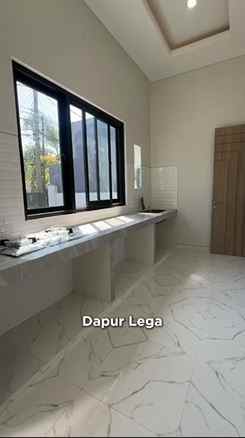 rumah 1 lantai nirwana eksekutif rungkut dekat upn