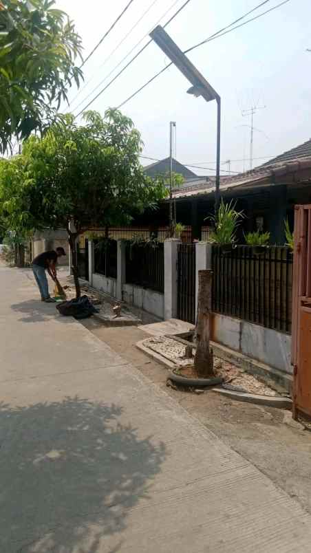rumah 169 m bekasi timur