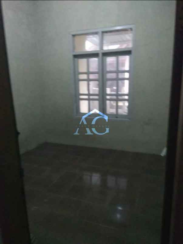 rumah 2 lantai di banjararum singosari malang