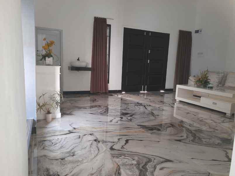 rumah 2 lantai siap huni di labuhan dalam shm