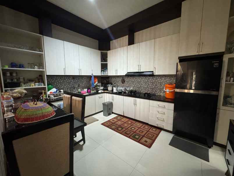 rumah bagus semi furnish buahbatu regency bandung