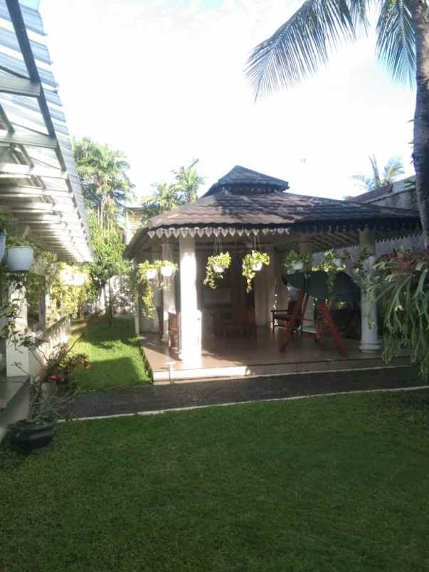 rumah bagus shm matraman jakarta timur