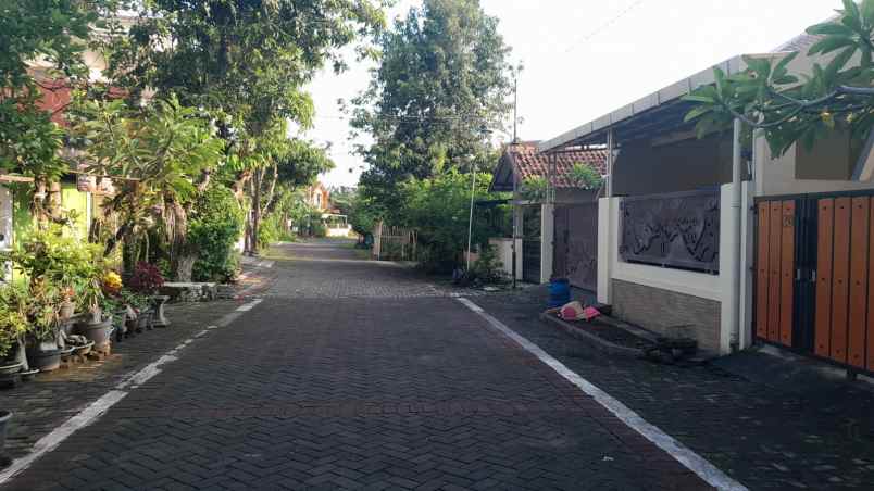 rumah bagus siap huni sambiroto dekat rswn fatmawati