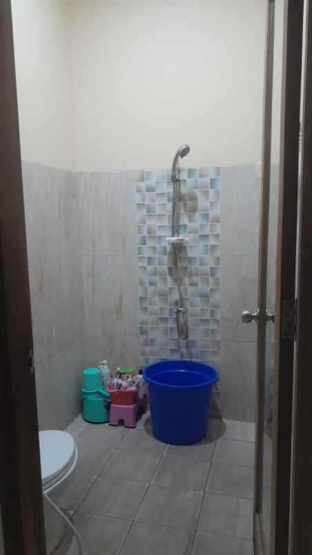 rumah bagus siap huni sambiroto dekat rswn fatmawati